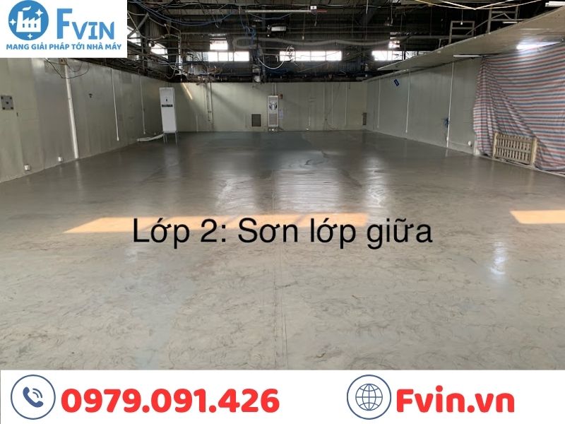Bề mặt nền sau khi phủ lớp sơn giữa giúp nền cứng hơn