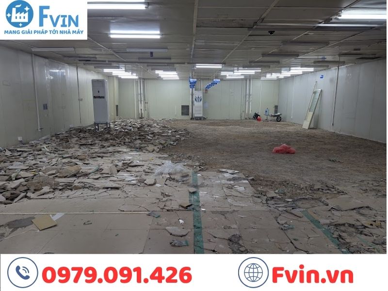 Bề mặt nền sau khi đục tẩy gạch men cũ